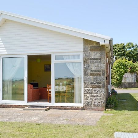 Cliff End Villa Freshwater Exterior photo